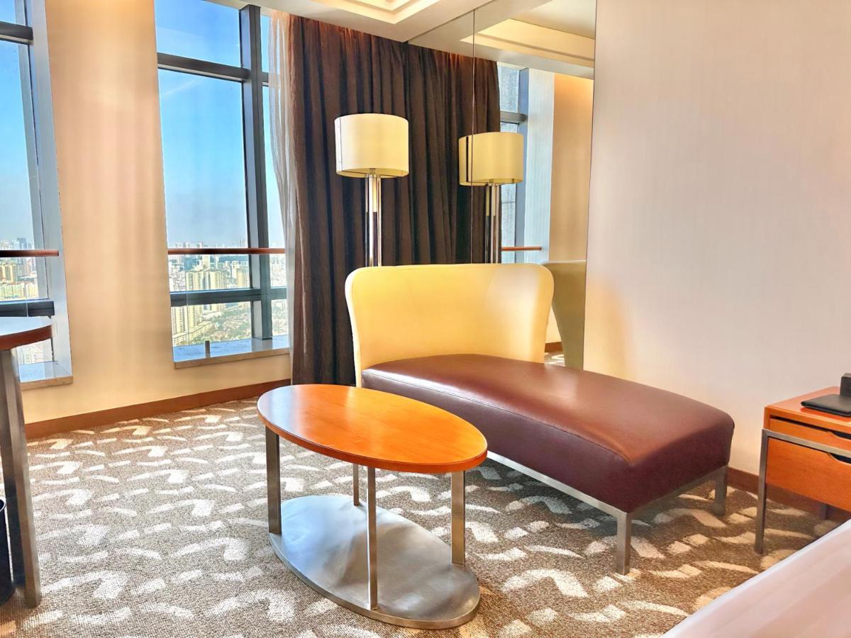 Swissotel Foshan, Guangdong - Free Shuttle To Canton Fair Exterior photo